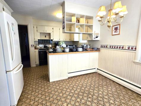 76 High Street Dixfield ME 04224