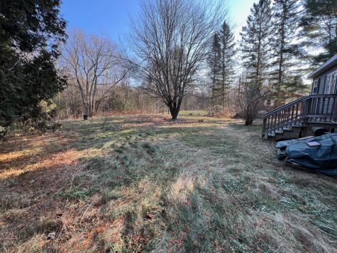 28 Nokomis Way Newport ME 04953