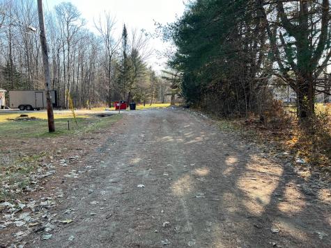 28 Nokomis Way Newport ME 04953