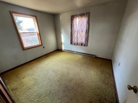 28 Nokomis Way Newport ME 04953