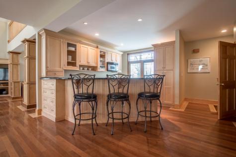 379 Middle Road Falmouth ME 04105