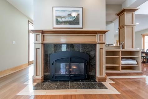 379 Middle Road Falmouth ME 04105