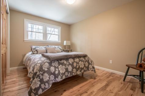 379 Middle Road Falmouth ME 04105