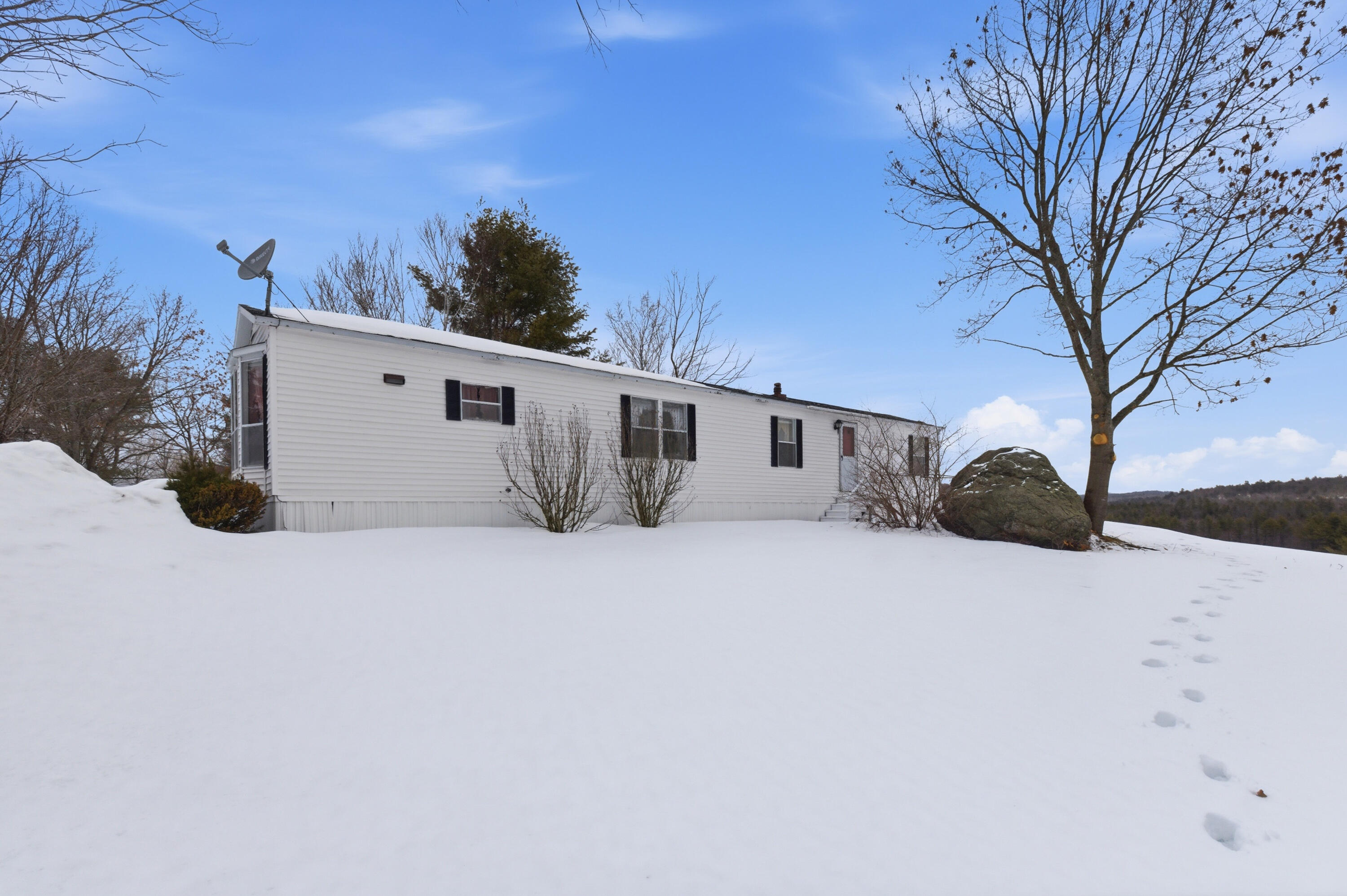 87 Pleasant Hill Road Limerick ME 04048