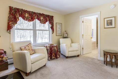 3 Carriage Road Falmouth ME 04105