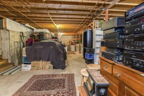 3 Carriage Road Falmouth ME 04105