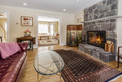 3 Carriage Road Falmouth ME 04105