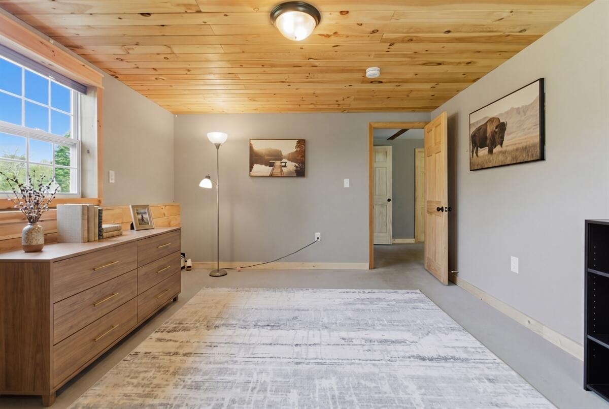 400 Indiana Road West Gardiner ME 04345