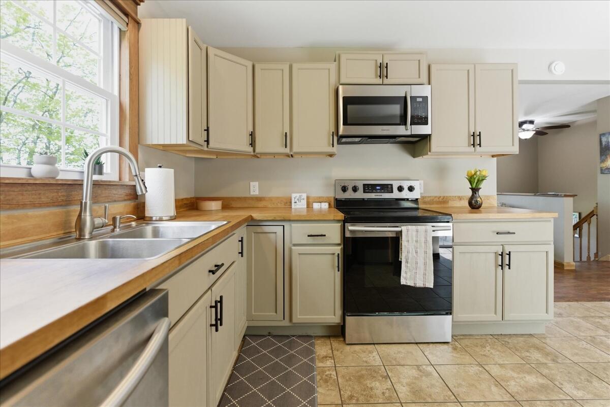 400 Indiana Road West Gardiner ME 04345