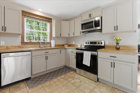 400 Indiana Road West Gardiner ME 04345