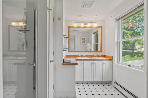 175 Two Lights Road Cape Elizabeth ME 04107