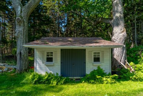 175 Two Lights Road Cape Elizabeth ME 04107