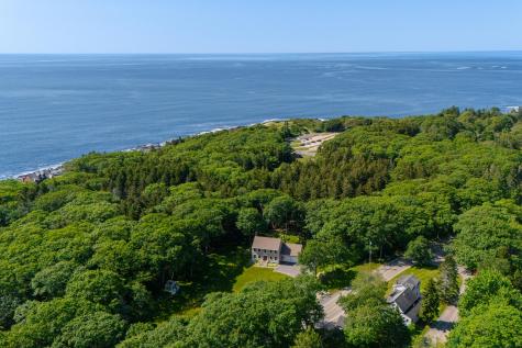 175 Two Lights Road Cape Elizabeth ME 04107