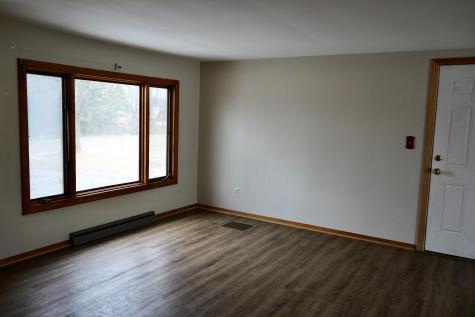 7 North Street Newport ME 04953