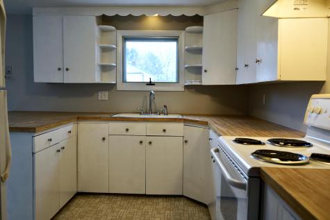 7 North Street Newport ME 04953