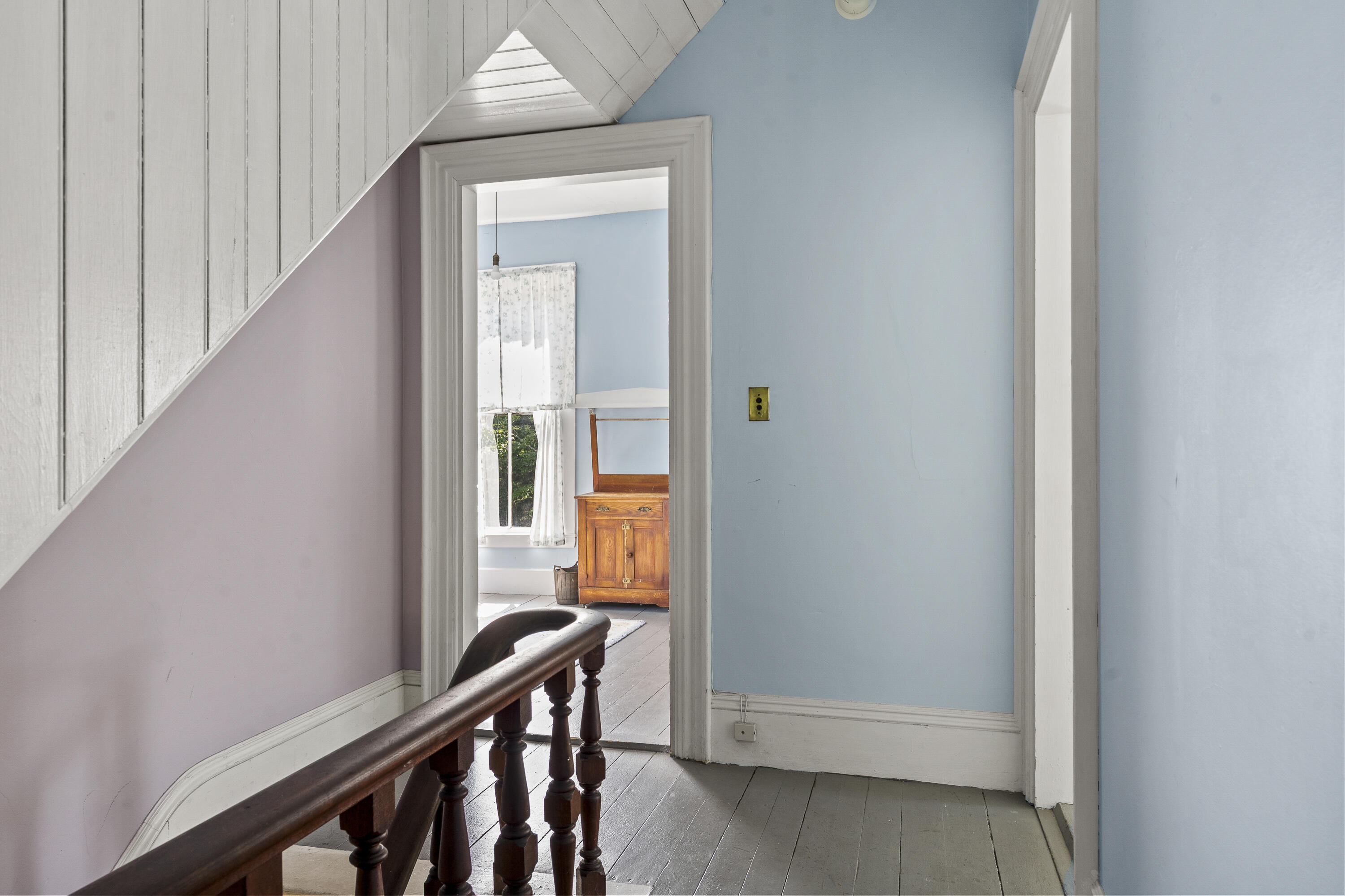 9 Grove Street Boothbay ME 04544