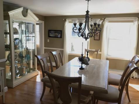 2 Winsome Lea Road Falmouth ME 04105