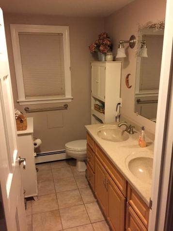 2 Winsome Lea Road Falmouth ME 04105