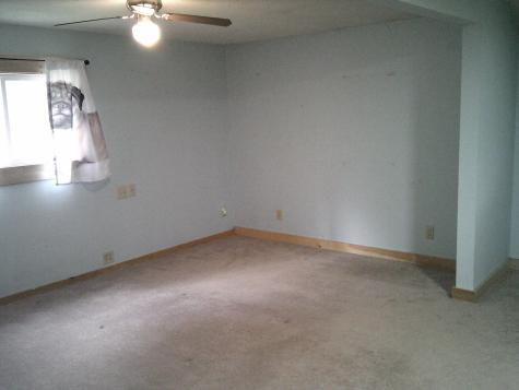 35 Mcintire Road Waterford ME 04088