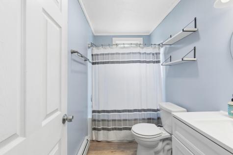 450 Richville Road Standish ME 04084