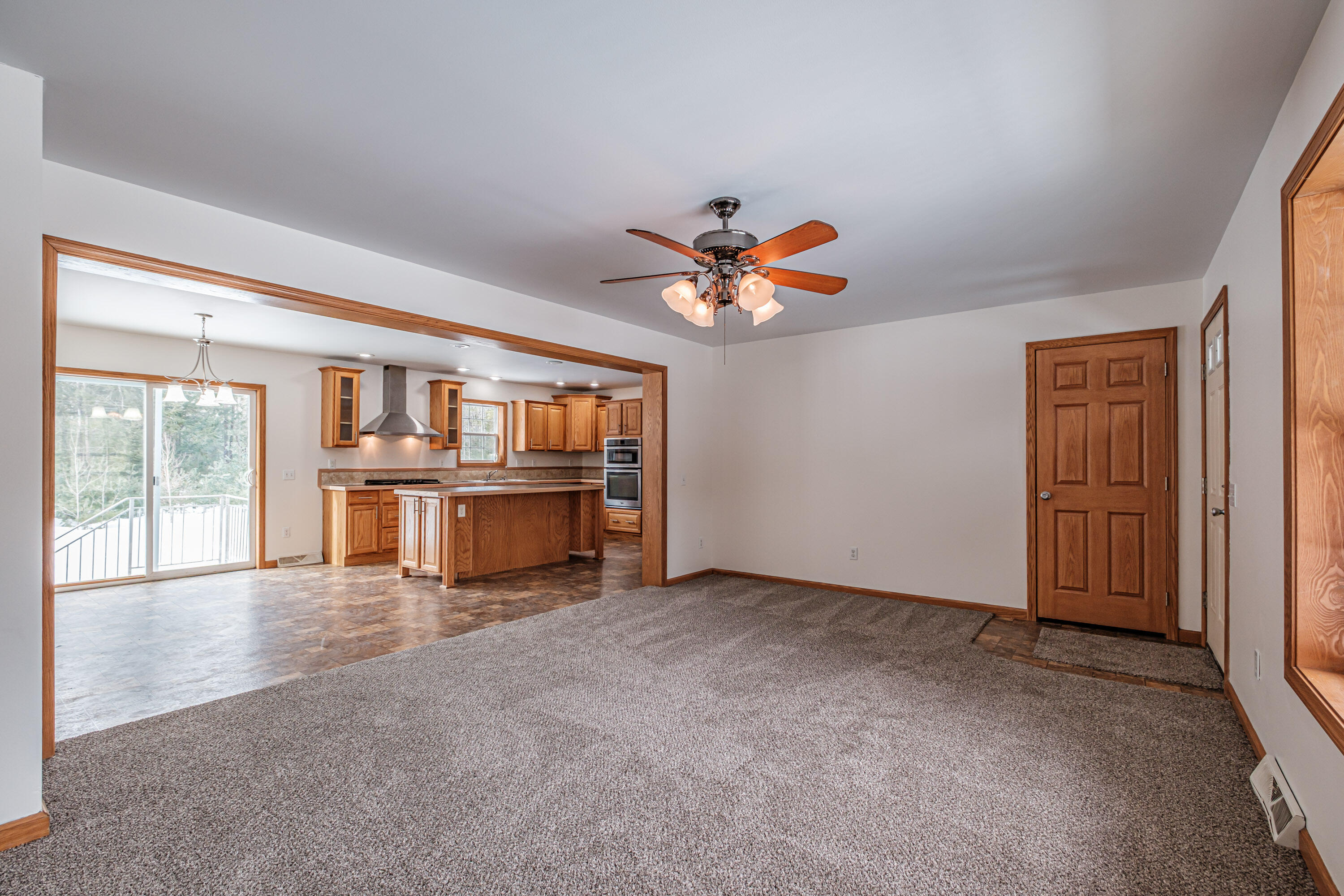 62 Townsend Way Topsham ME 04086