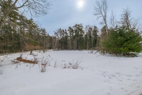 62 Townsend Way Topsham ME 04086