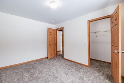 62 Townsend Way Topsham ME 04086