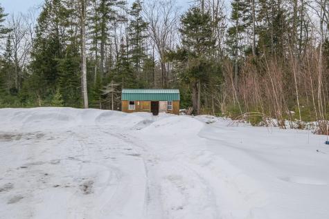 62 Townsend Way Topsham ME 04086