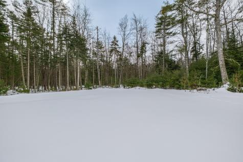 62 Townsend Way Topsham ME 04086