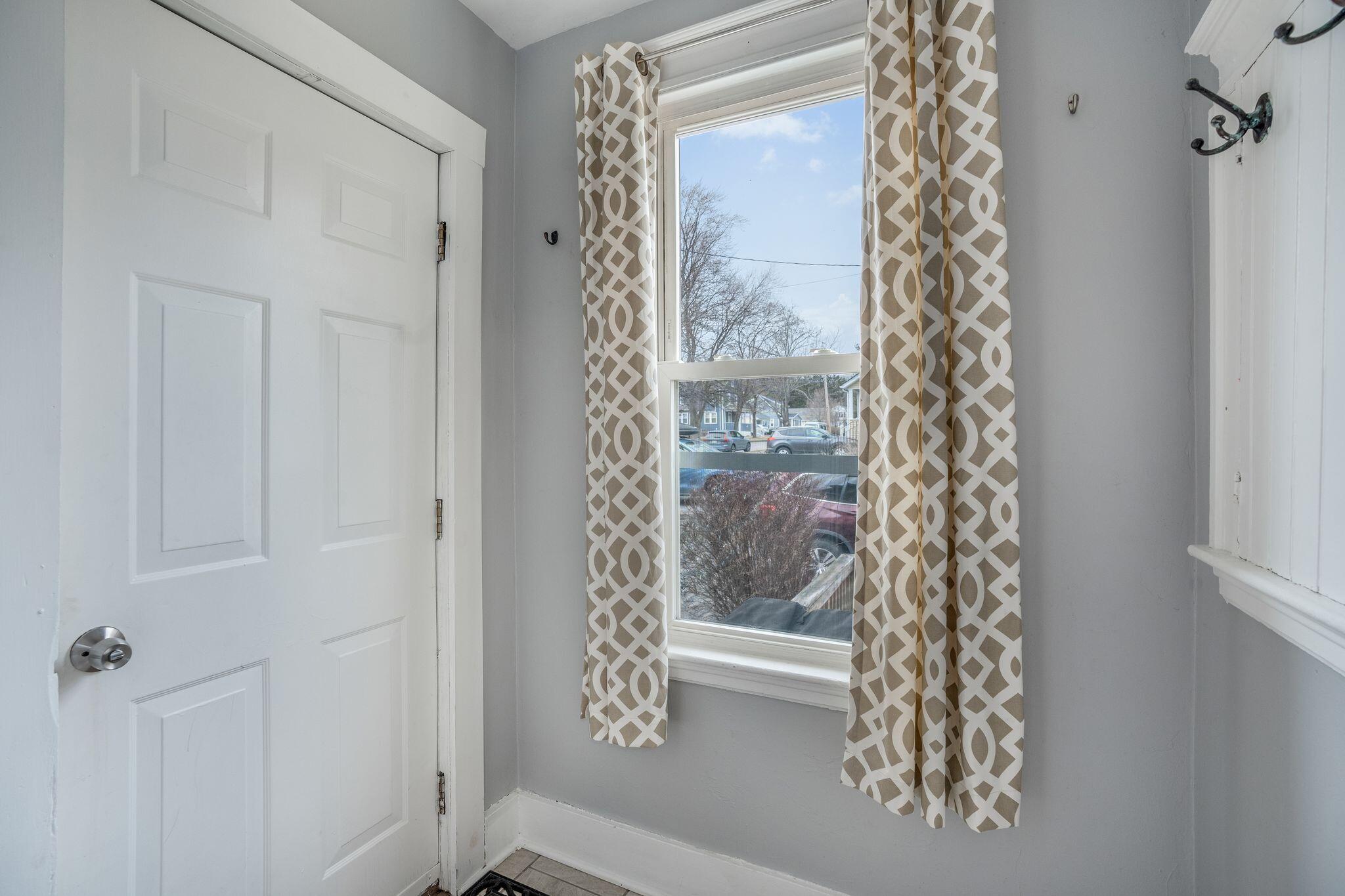 336 Ocean Avenue Portland ME 04103