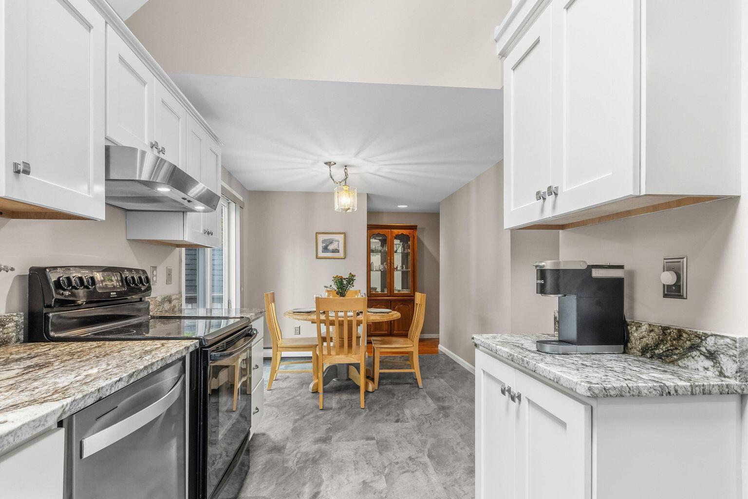 2 Bunker Hill Terrace Scarborough ME 04074