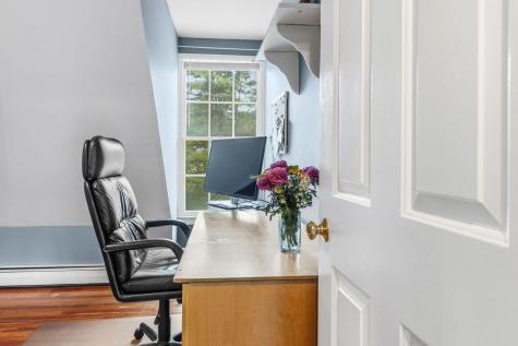 2 Bunker Hill Terrace Scarborough ME 04074