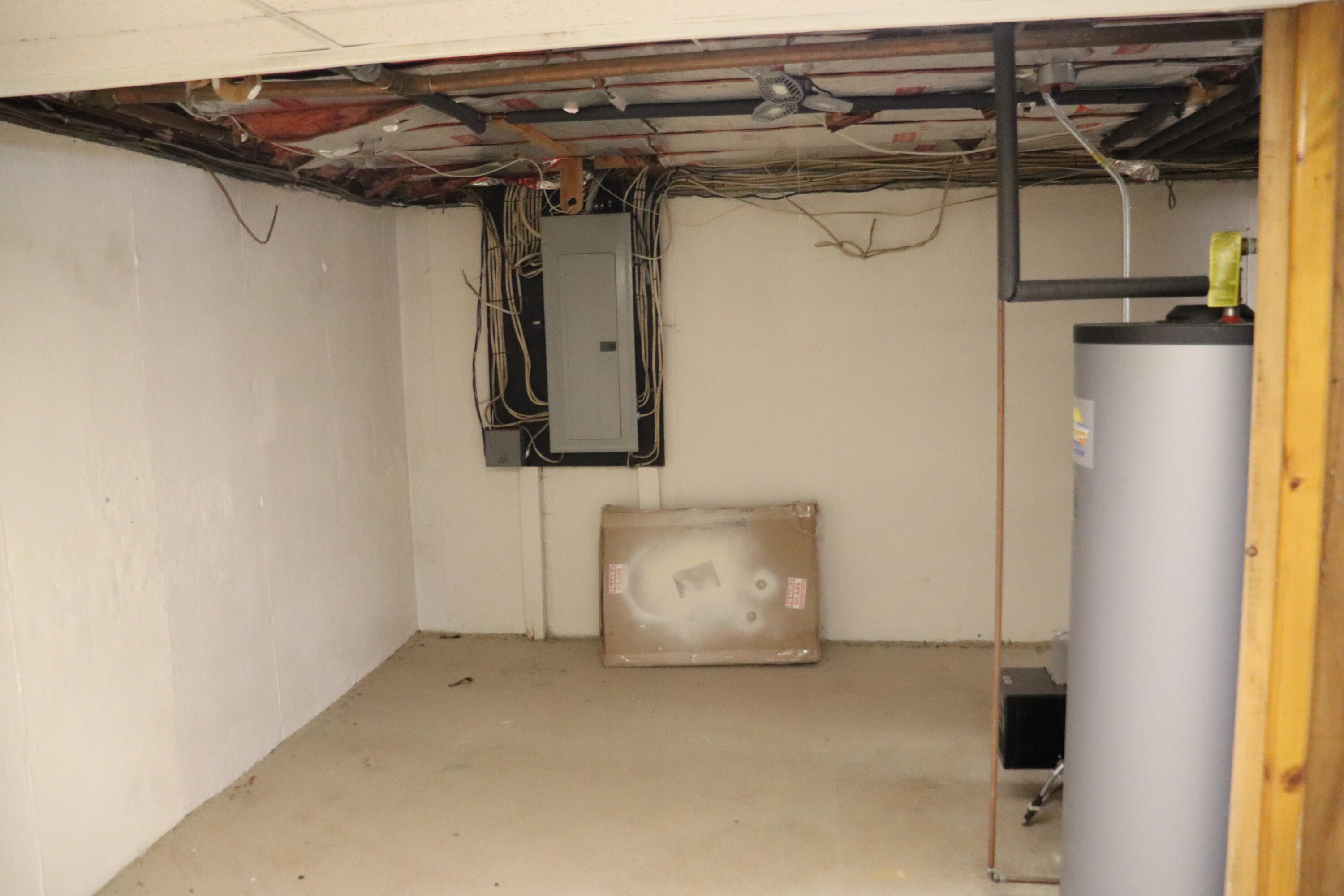 215 Main Road Eddington ME 04428