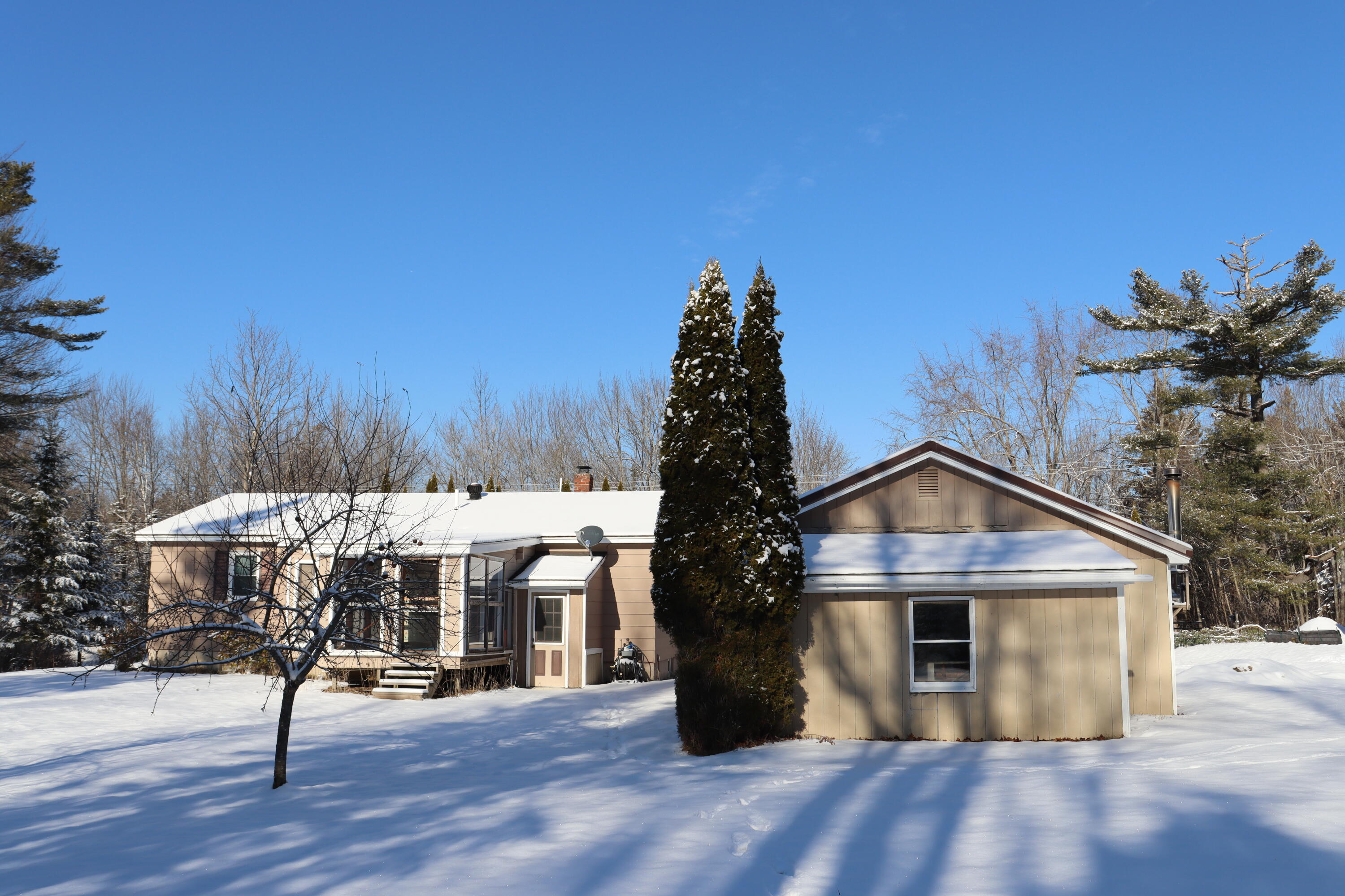 215 Main Road Eddington ME 04428