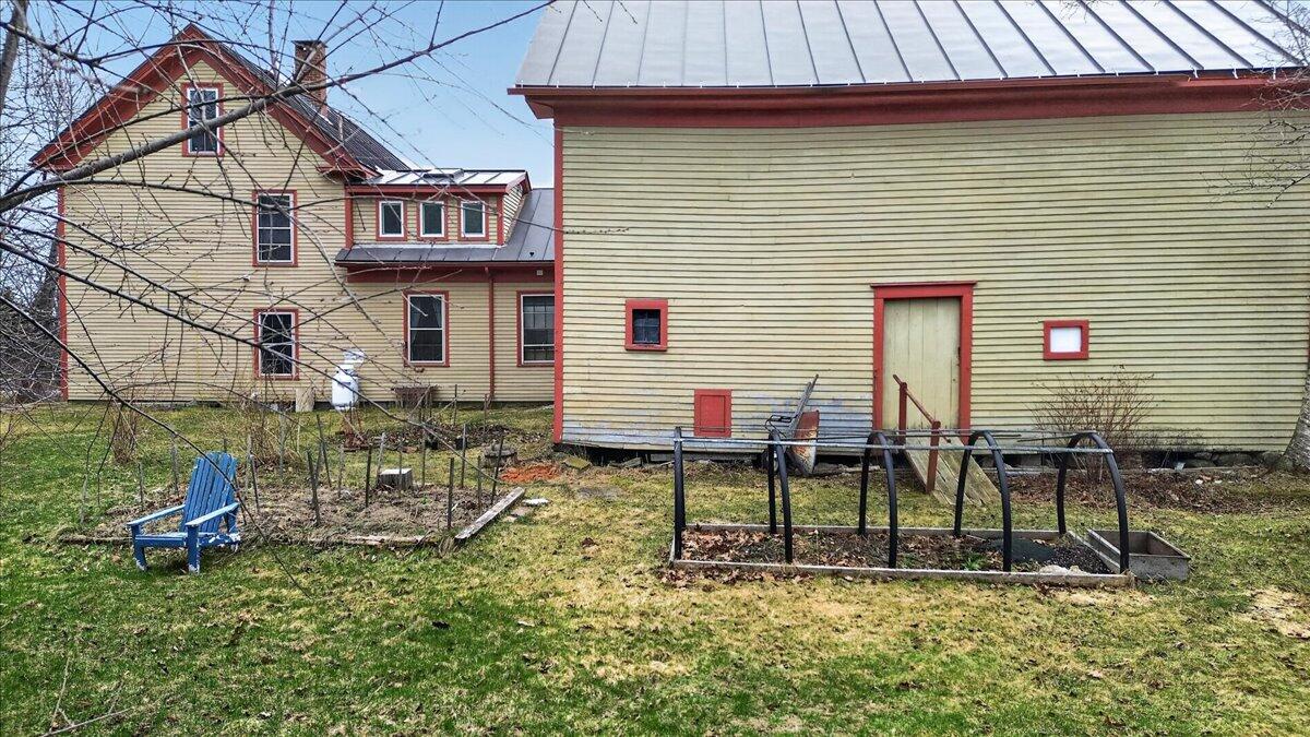 330 E Main Street Searsport ME 04974