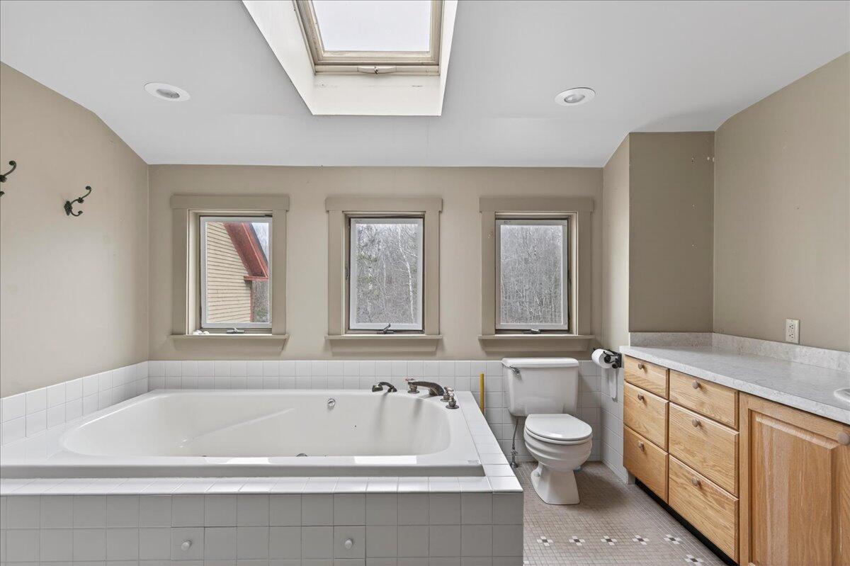 330 E Main Street Searsport ME 04974