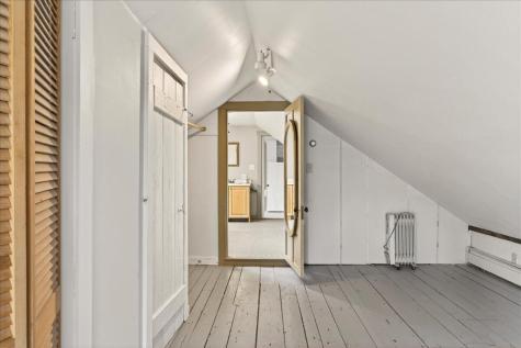 330 E Main Street Searsport ME 04974