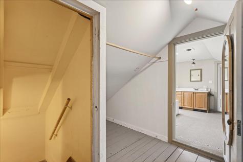 330 E Main Street Searsport ME 04974