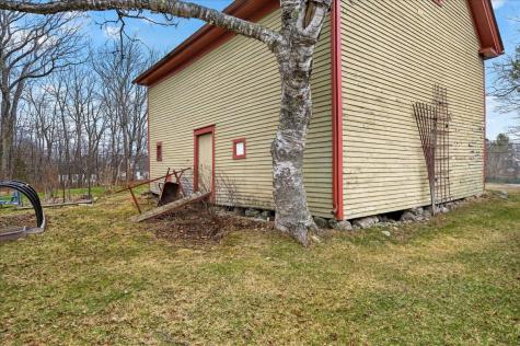 330 E Main Street Searsport ME 04974