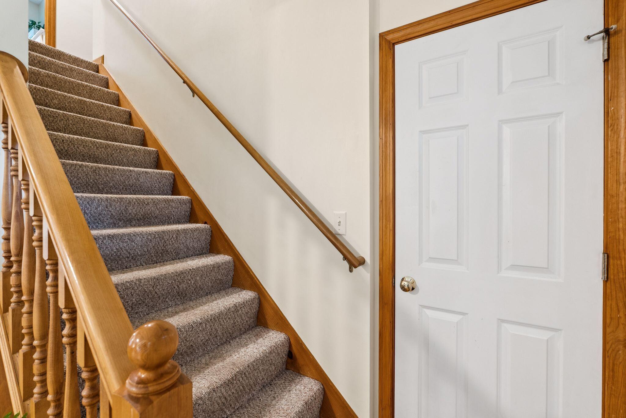 15 Graystone Road Gray ME 04039