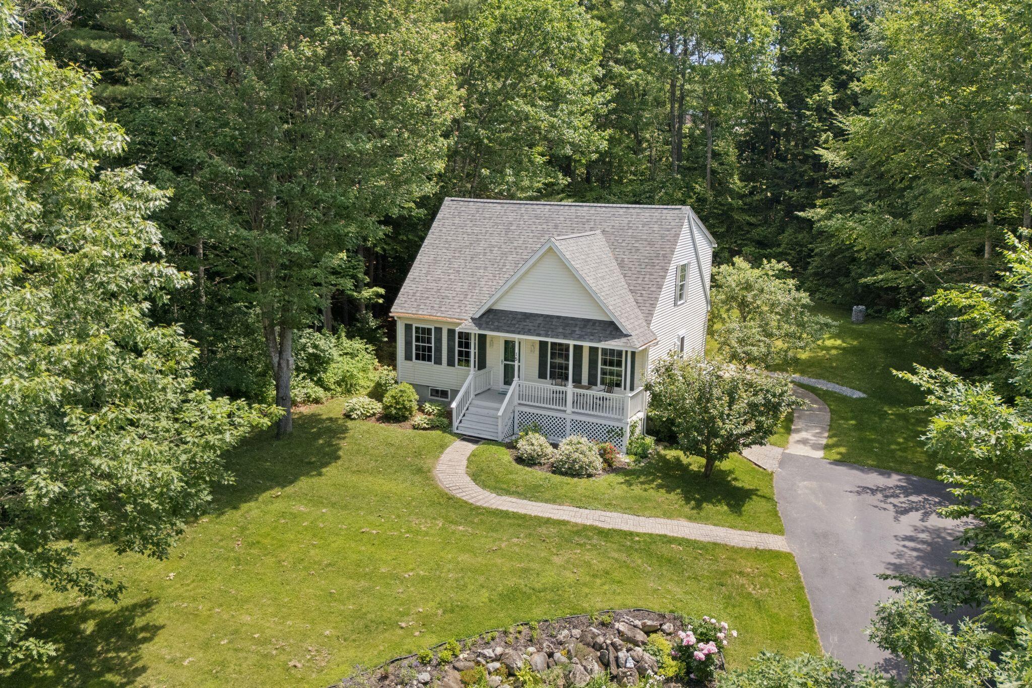 15 Graystone Road Gray ME 04039