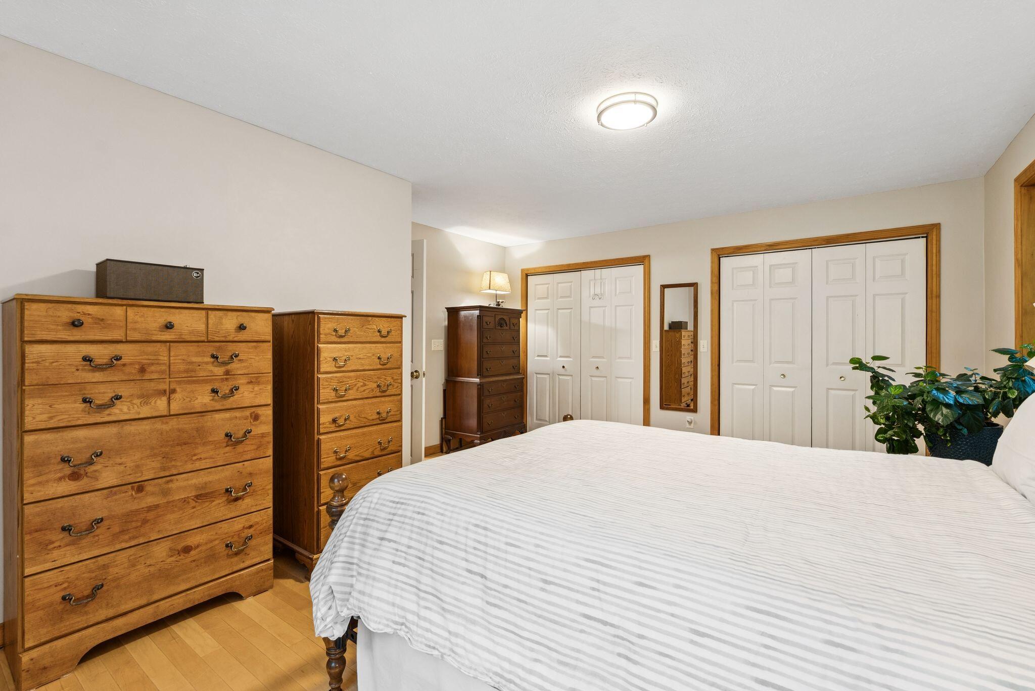 15 Graystone Road Gray ME 04039