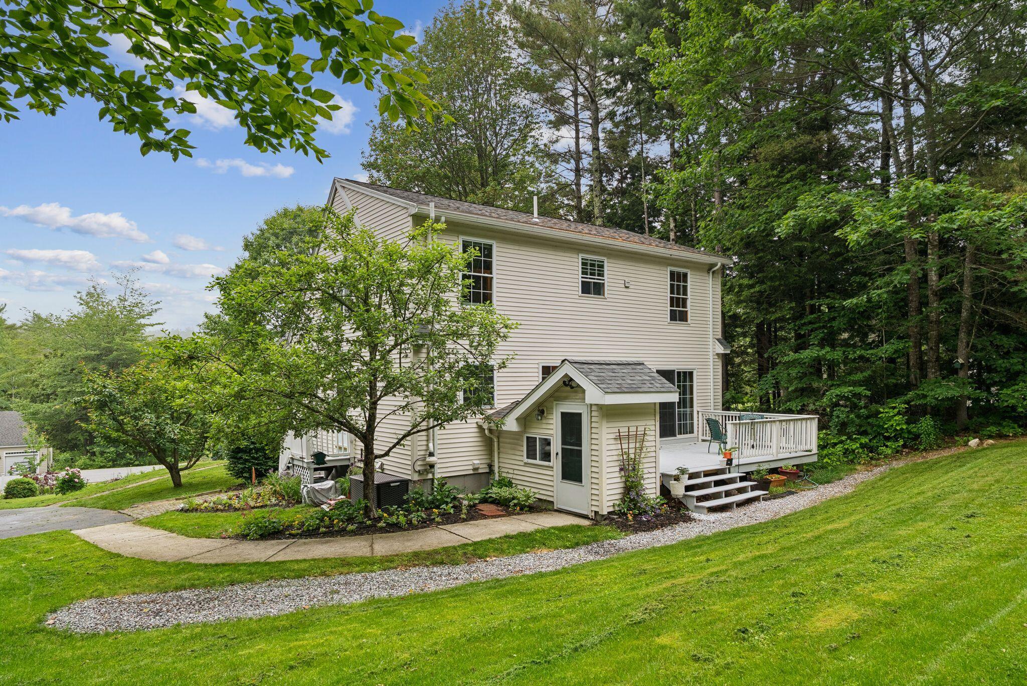 15 Graystone Road Gray ME 04039