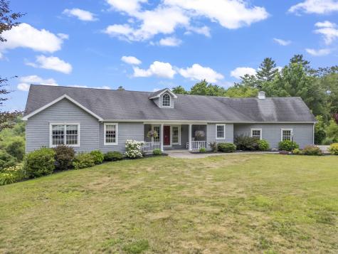 27 Rejane Avenue Lewiston ME 04240