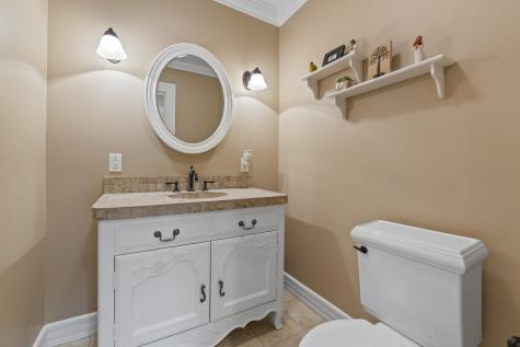 27 Rejane Avenue Lewiston ME 04240