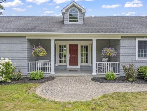 27 Rejane Avenue Lewiston ME 04240