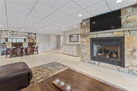 27 Rejane Avenue Lewiston ME 04240