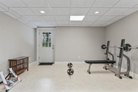 27 Rejane Avenue Lewiston ME 04240