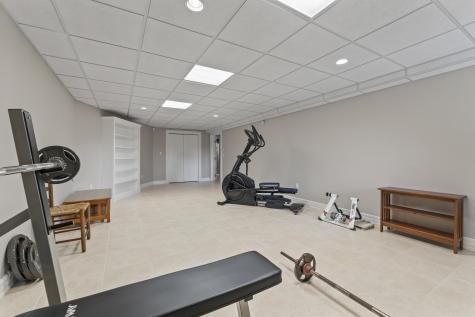 27 Rejane Avenue Lewiston ME 04240