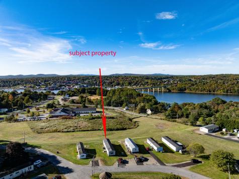 6 Daniel Drive Belfast ME 04915